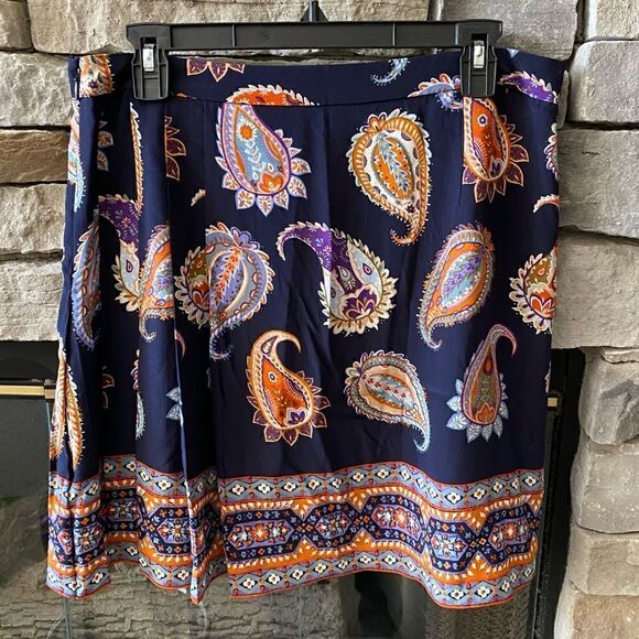 Tory Burch Etno Silk Paisley Printed Pleated Skirt Womens Size 4 Navy/Orange EUC - Picture 4 of 10